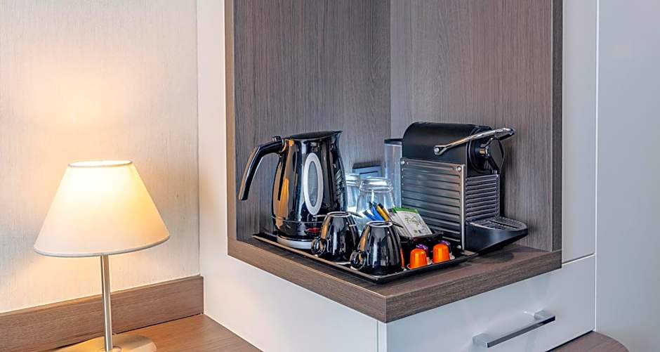 PLAZA Premium Grand Winston