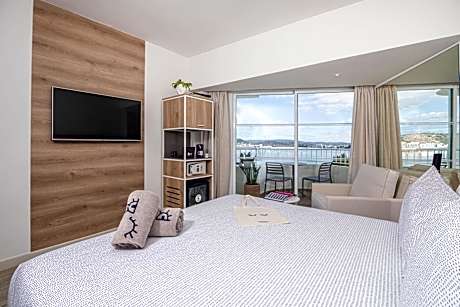 The Loft Sea View