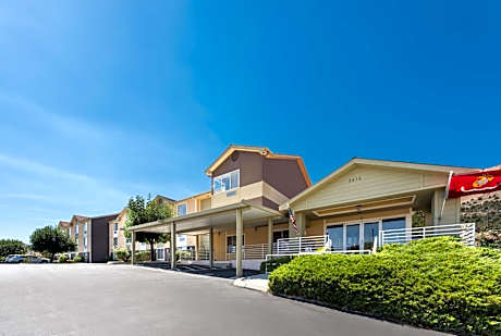 Best Western Topaz Lake Inn