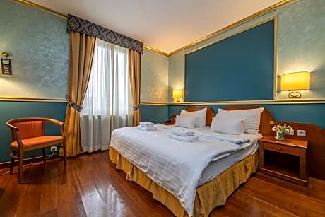 Double or Twin Room - Disability Access