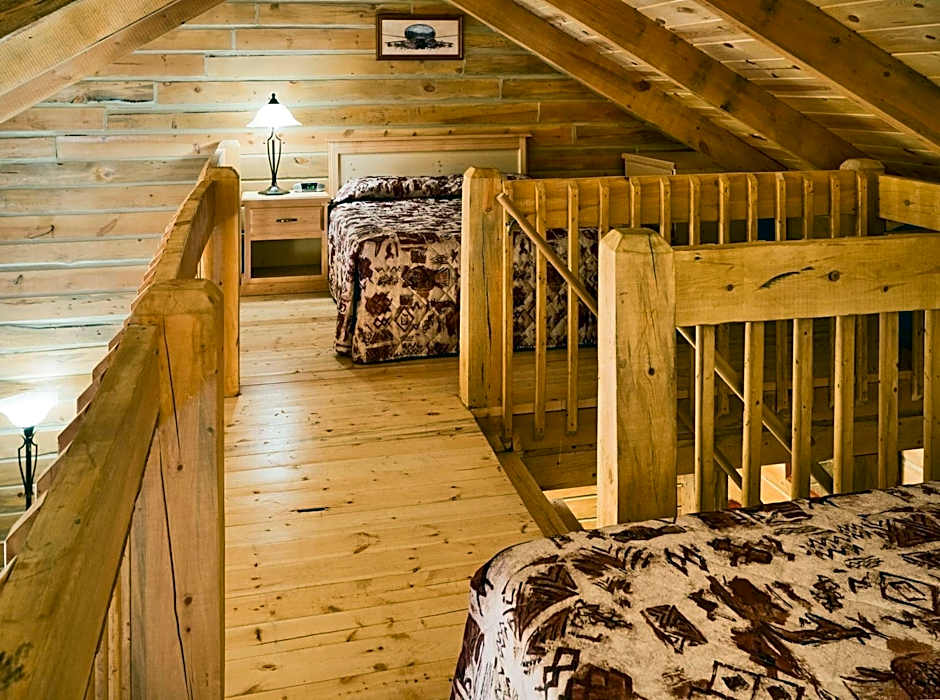Rock Crest Lodge & Cabins