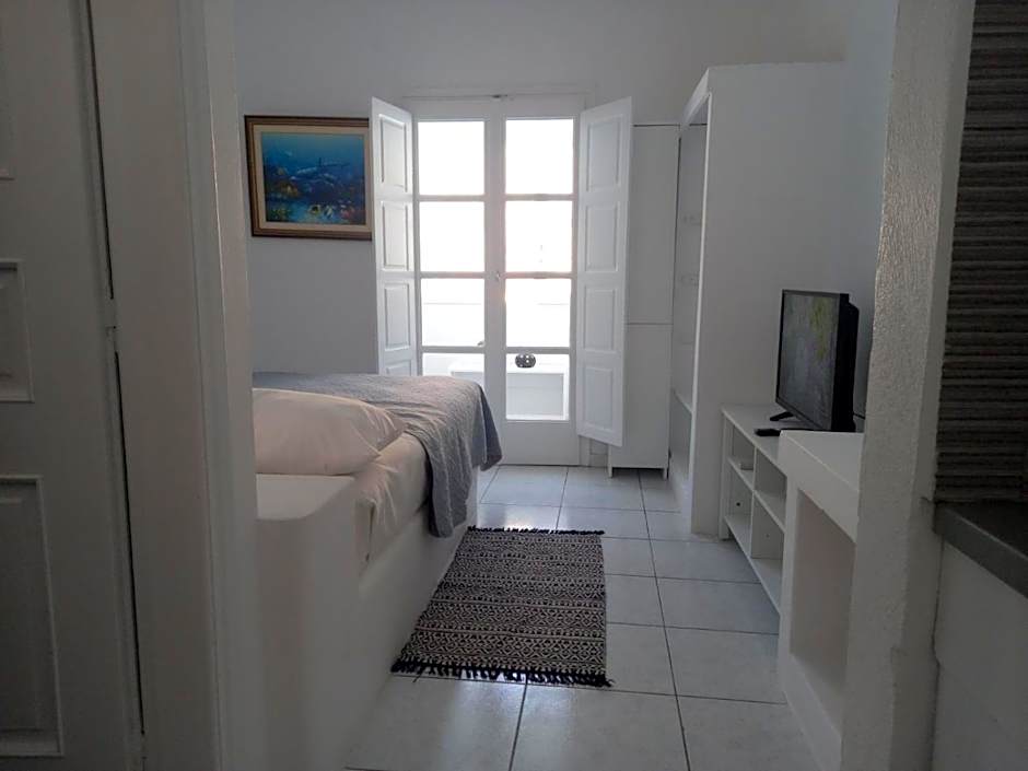 ALMA THERA Boutique Rooms