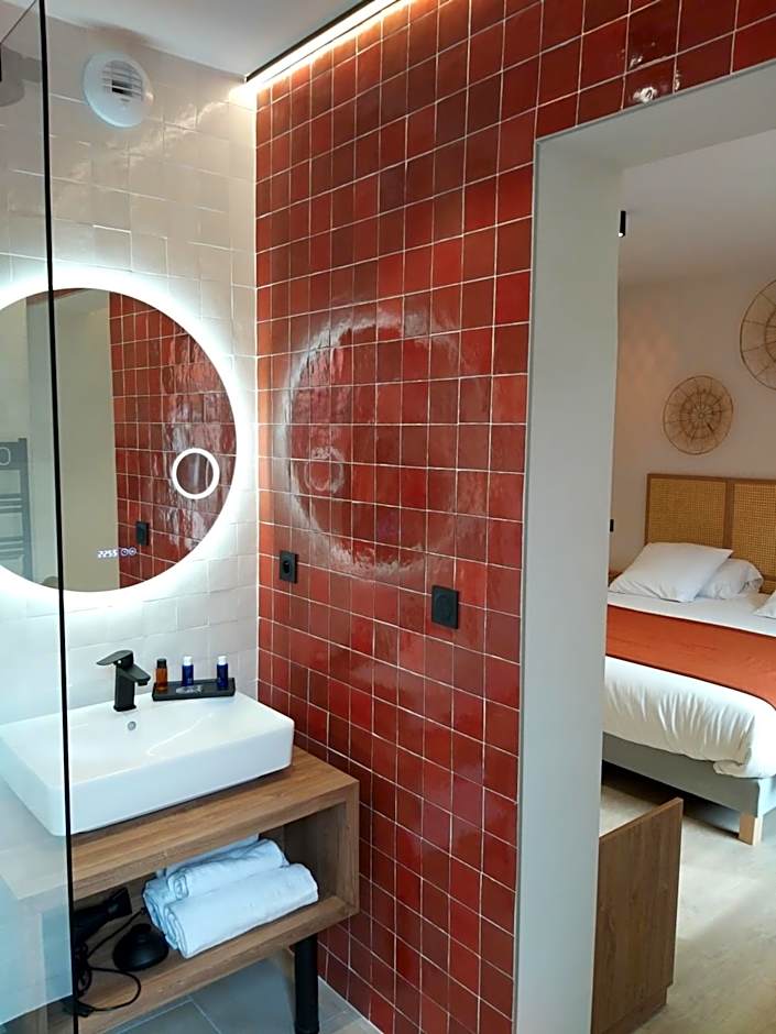 Intense Boutik-Hôtel