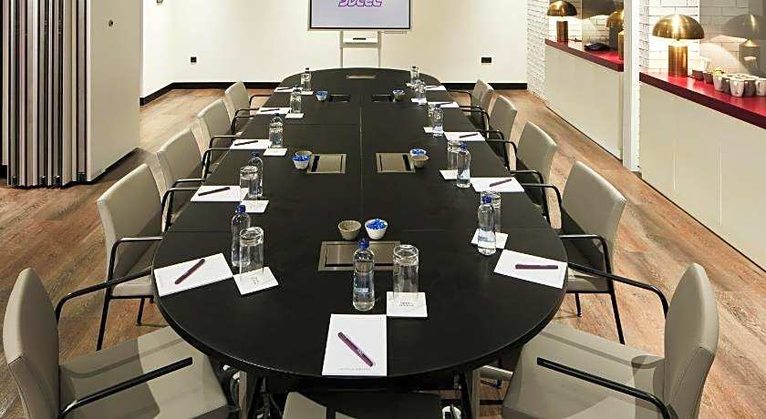 YOTEL Istanbul Airport, City Entrance