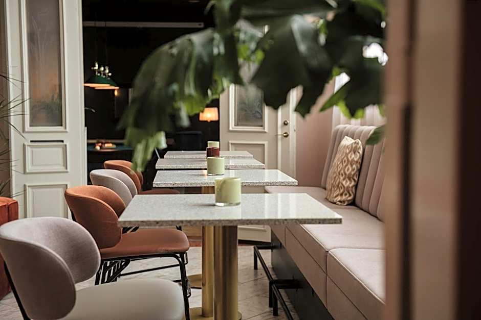 Home Hotel Christian IV