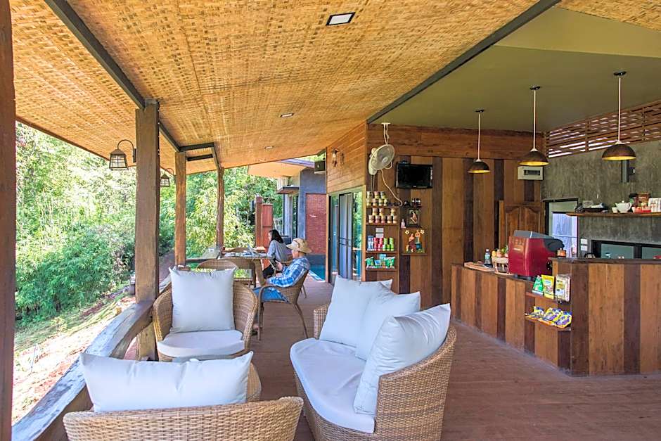 Chiang Mai Elephant Friends