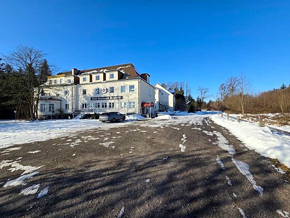 Hotel BURGWALD