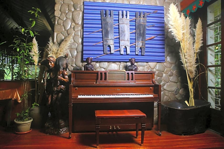 Mountain Lodge and Restaurant