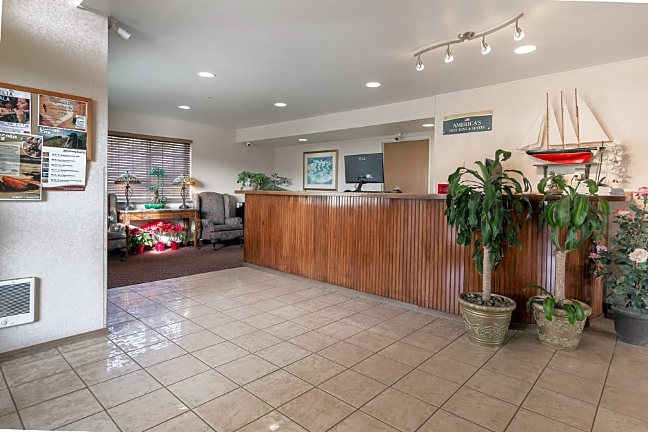 Paradise Inn & Suites at Lincoln City
