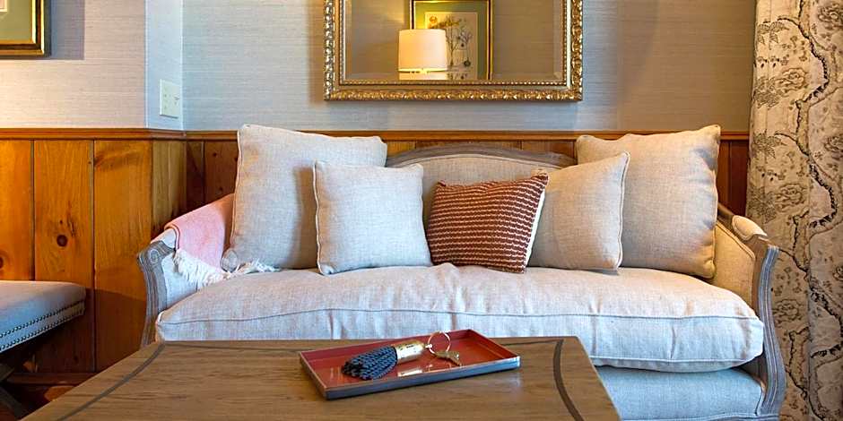 The Chanler at Cliff Walk