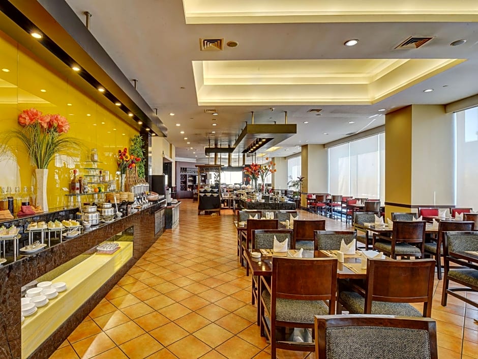 Dalian Grand Continent International Hotel