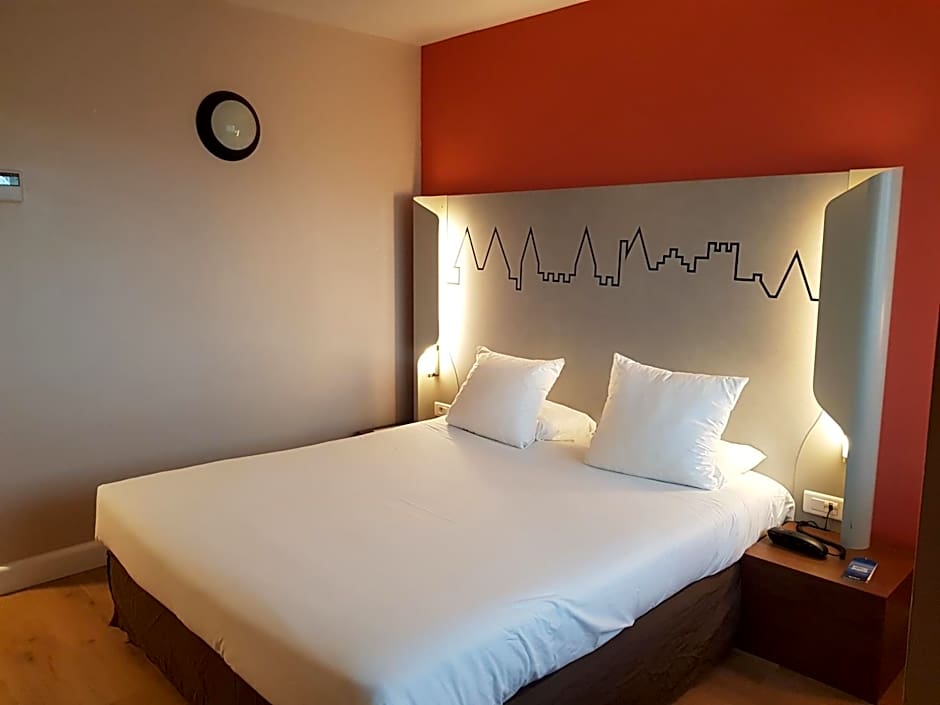 Kyriad Carcassonne - Aéroport