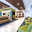 Holiday Inn Express and Suites Lake Havasu London Bridge By IHG