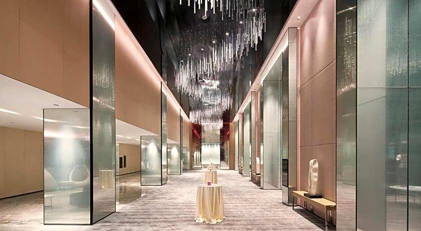 Renaissance Shenzhen Bay Hotel