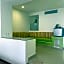 Seven Crown Express & Suites