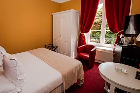 Classic Double or Twin Room with Spa Access