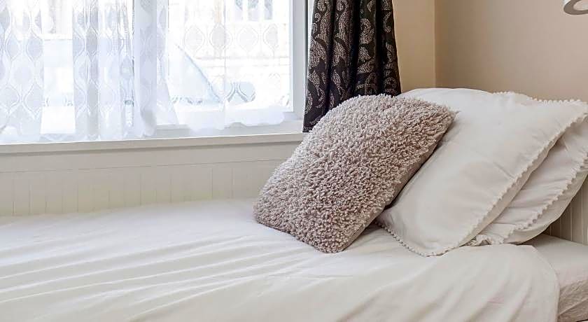 TH Serviced Apartment London