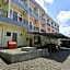OYO Life 90675 Ld Residence