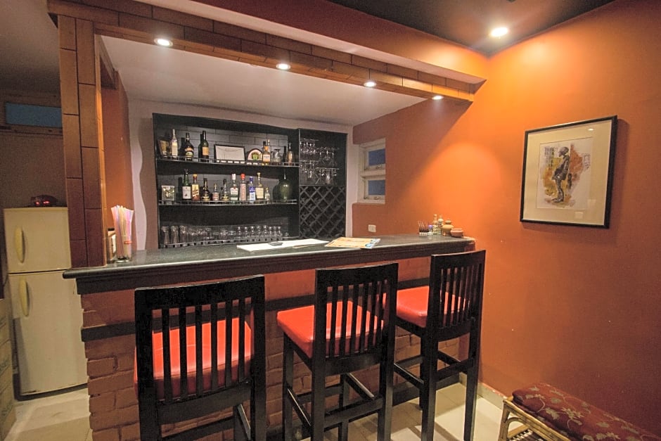 Veeniola Holiday Home