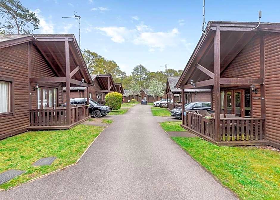 Tilford Woods Lodge Retreat