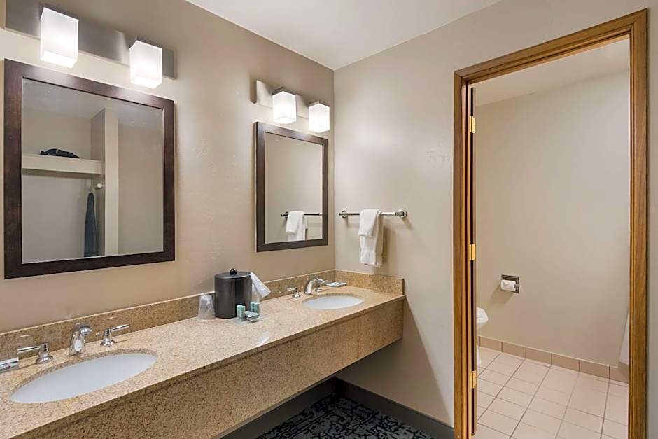Best Western New Oregon Motel