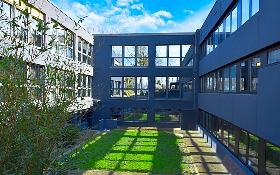 TIBET HOTEL am Airport Düsseldorf-Ratingen