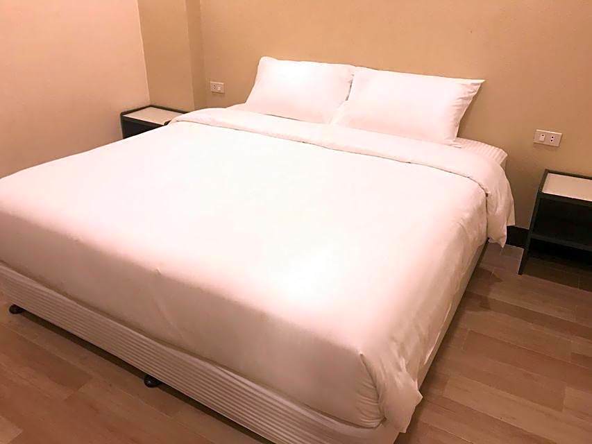 Babylon Oslob Coast Guesthouse