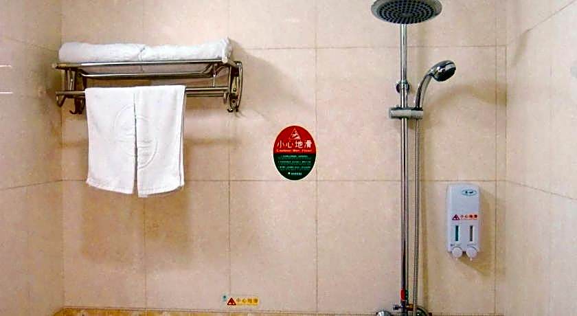 GreenTree Inn HeBei QinHuangDao ChangLi Country  MinSheng Road Walking Street Express Hotel