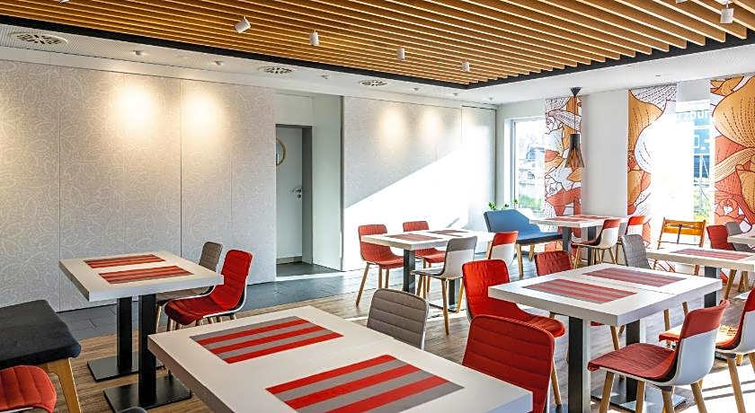 Serways Hotel Weisskirchen Nord