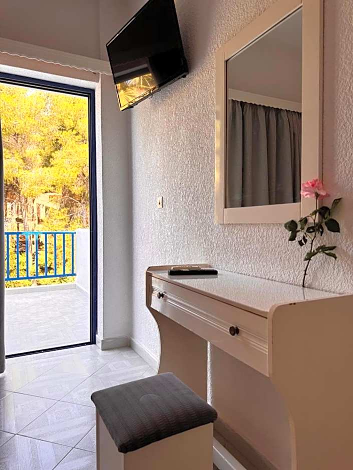 Vassilis Studios
