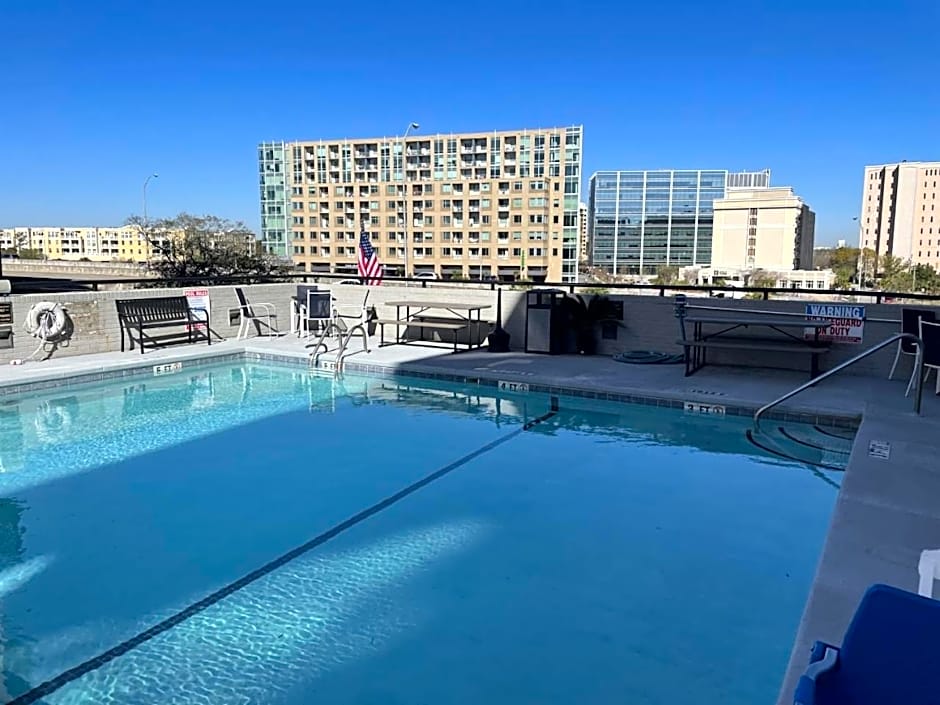 Comfort Inn Downtown Charleston