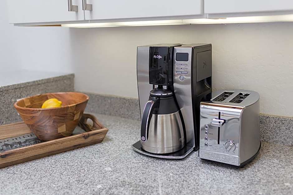 Petaluma Warehouse Lofts Unit C