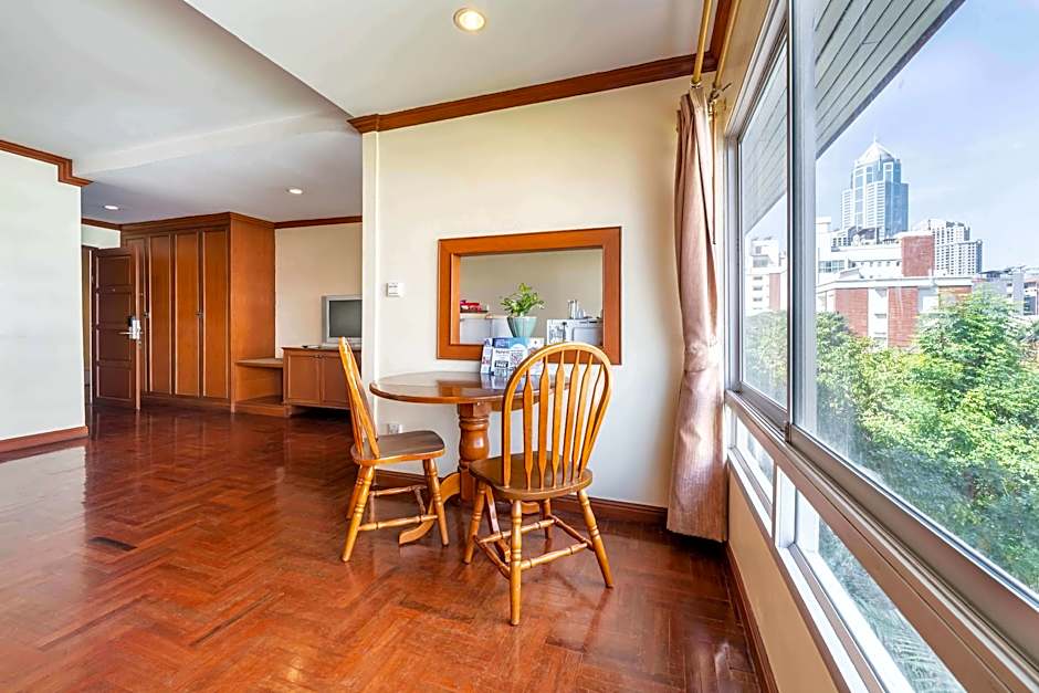 Royal Ivory Sukhumvit Nana by Compass Hospitality