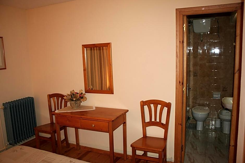 Hotel Llacs De Cardos