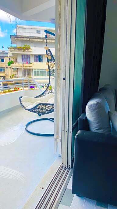 Urban Zen Appart Spacieux studio atypique avec bain a remous proche de tout