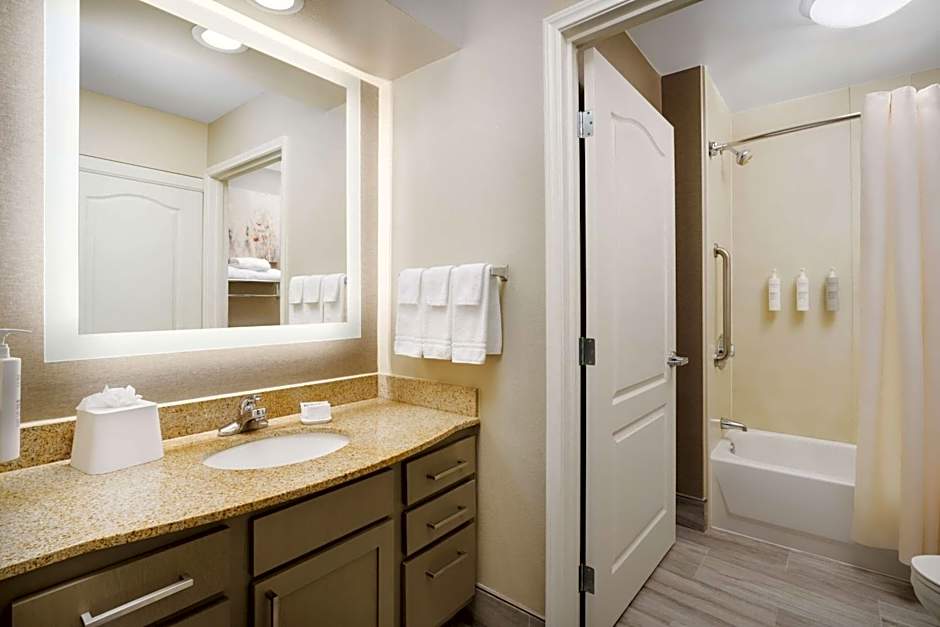 Homewood Suites By Hilton Warwick, Ri