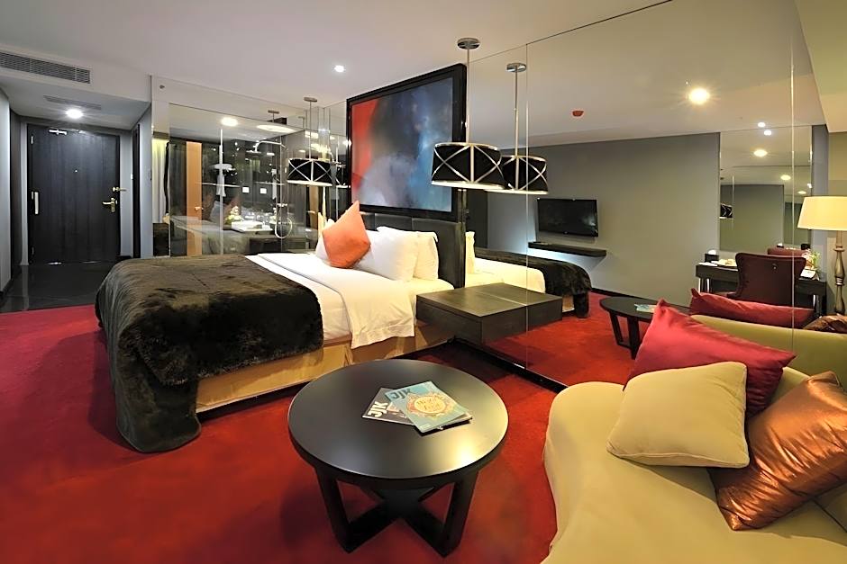 Amaroossa Cosmo Jakarta