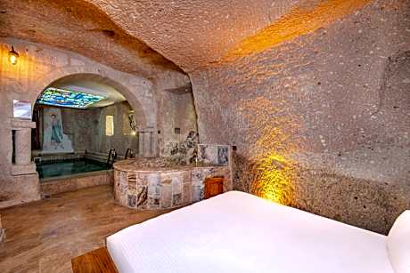 Suite with Private Pool