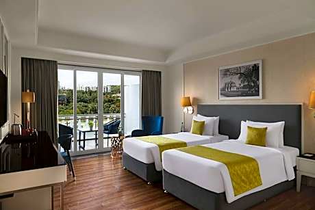Winter Green Premium, Guest room, 2 Twin, City view, Balcony