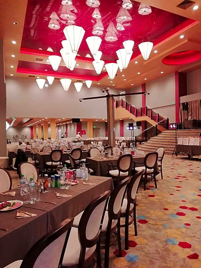 Best Western PLUS Premium Inn