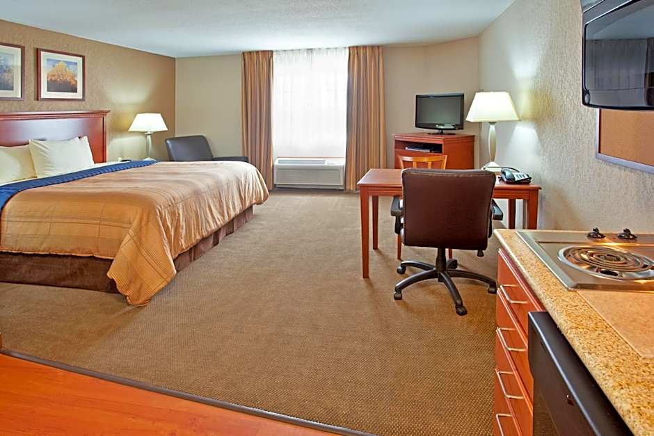 Photo 1 of 5 of Studio 1 King Bed Suite, Mobility Accessible, Bathtub