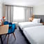 Holiday Inn High Wycombe M40 Jct.4 By IHG