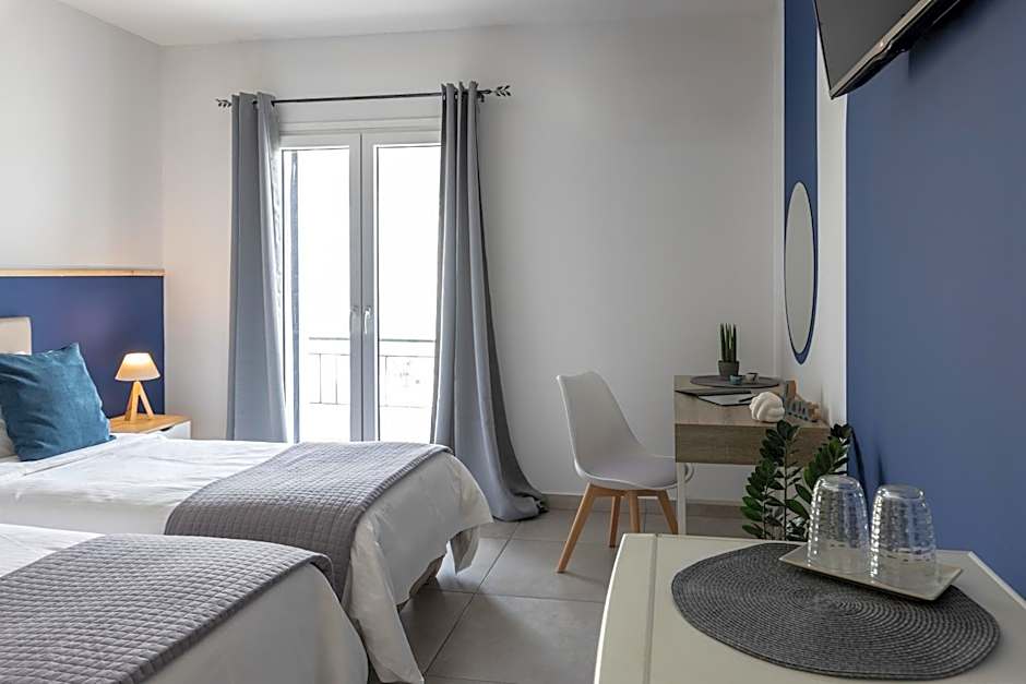 Hotel Kontes Comfort