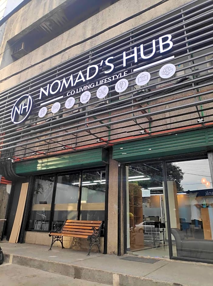 Nomad's Hub - Best Value Co-living Hostel