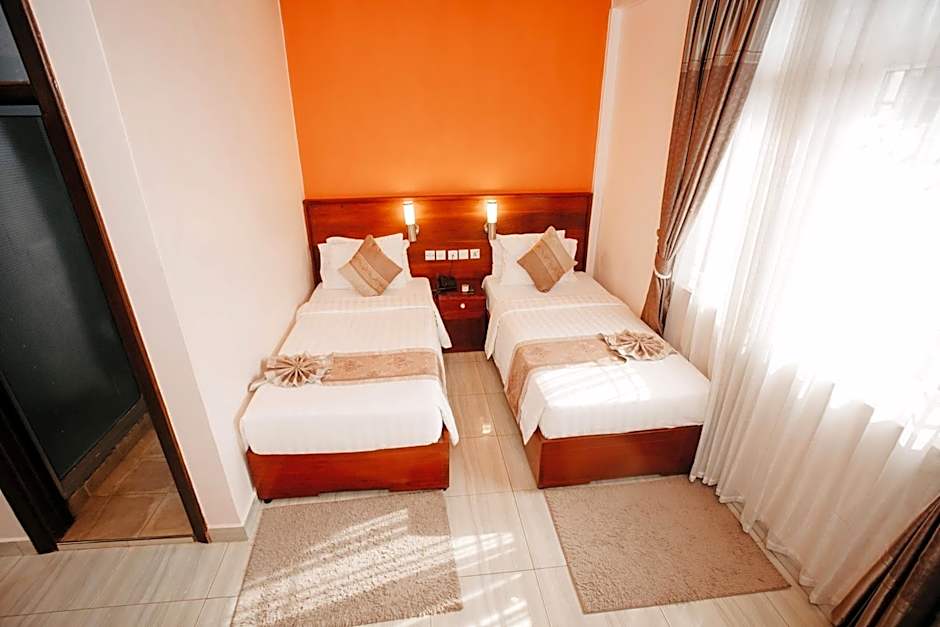 Foto 1 dari 8 — Deluxe 1 Double Bed or 2 Beds