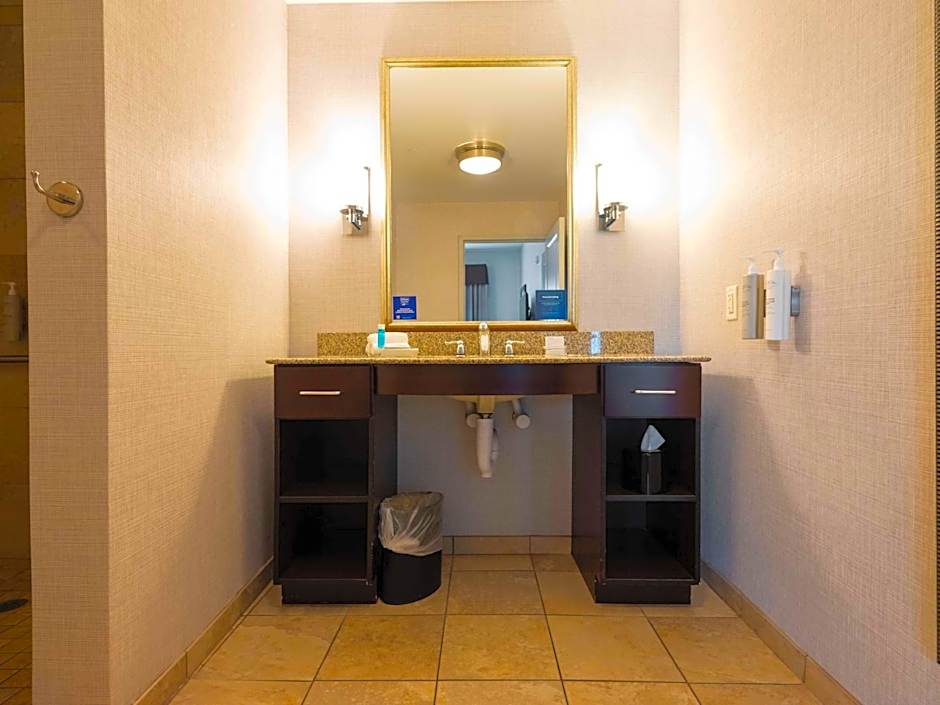 Homewood Suites By Hilton Joplin