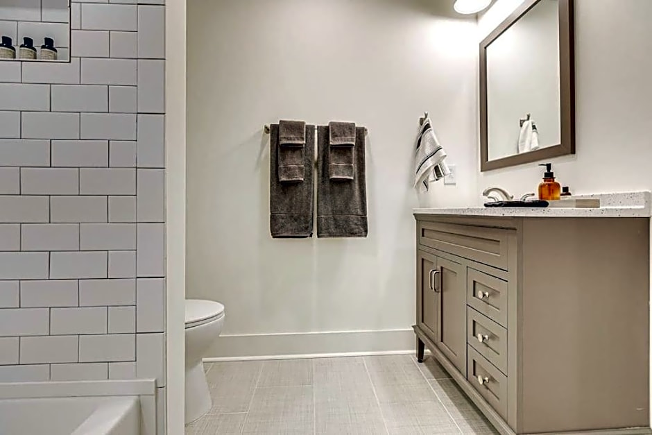 NEW! Highland House of Historic Downtown Franklin