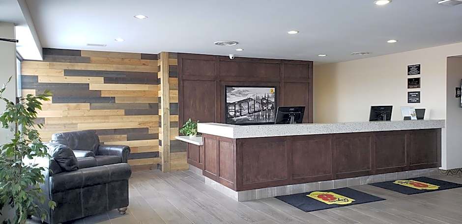 Super 8 by Wyndham Spruce Grove