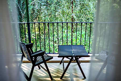 Royal Alcazar Deluxe room with terrace