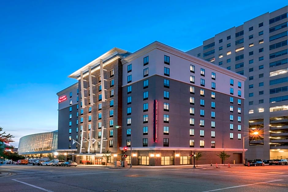 Hampton Inn By Hilton & Suites Tulsa Downtown, Ok